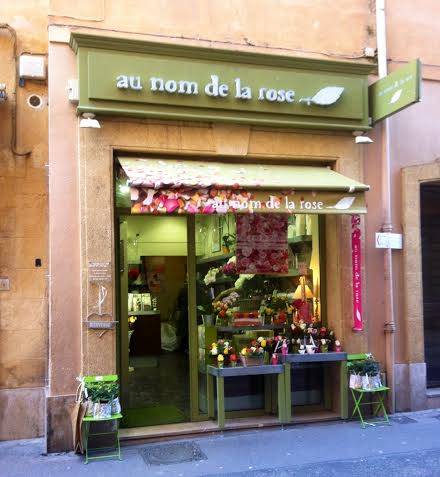 Magasin spécialisé en vente de roses Aix en Provence Au Nom de la Rose